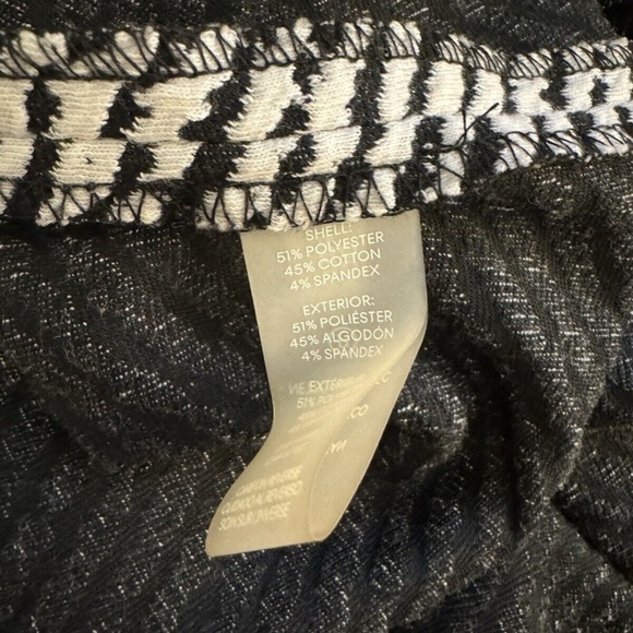 Calvin Klein Size 8 w/Geometric Print Short Sleeve Knee-Length Sheath Dress - Picture 5 of 5